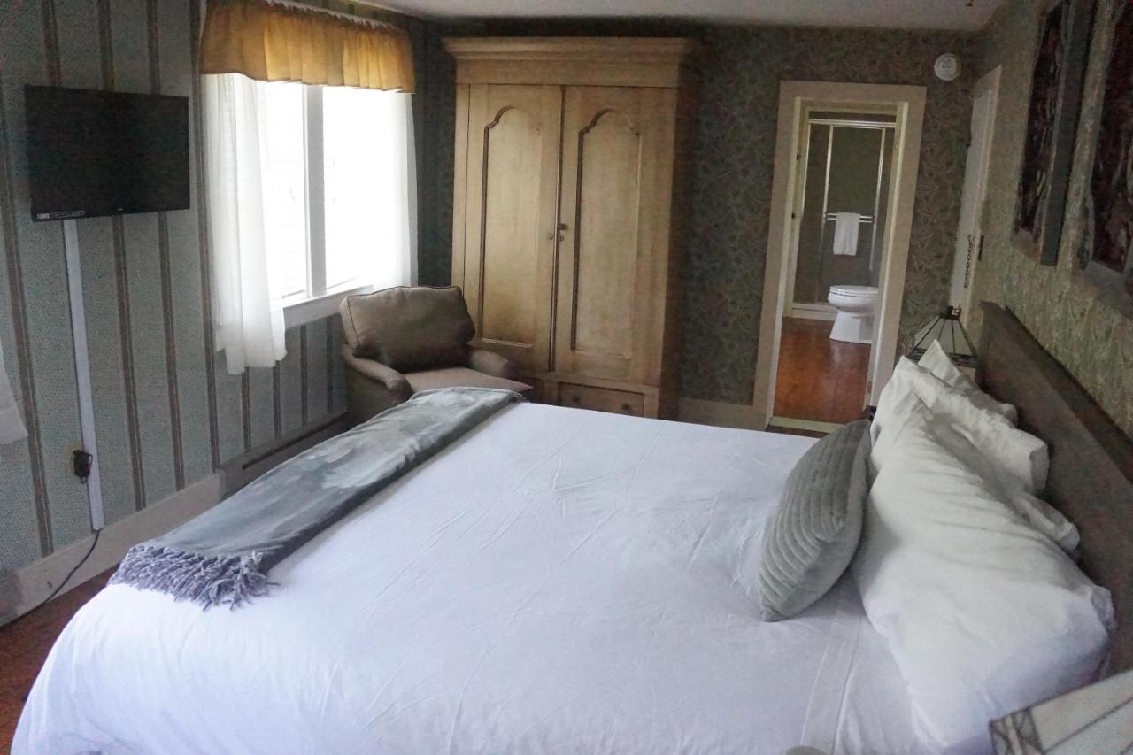 The Frogtown Inn Canadensis Ngoại thất bức ảnh