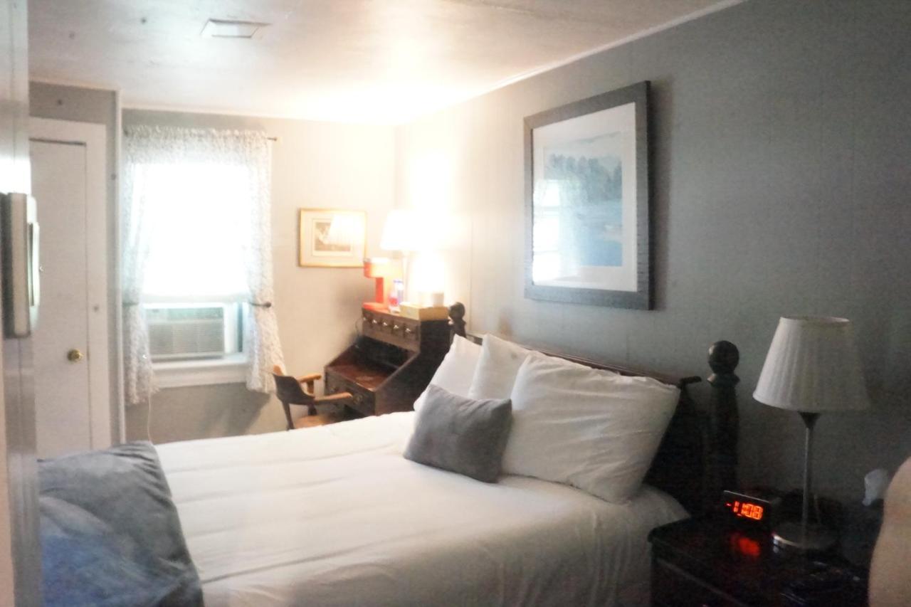 The Frogtown Inn Canadensis Ngoại thất bức ảnh