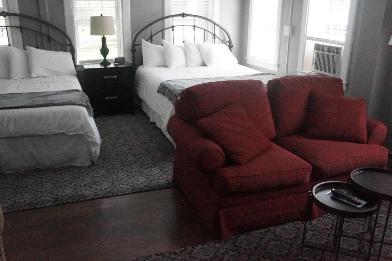 The Frogtown Inn Canadensis Ngoại thất bức ảnh